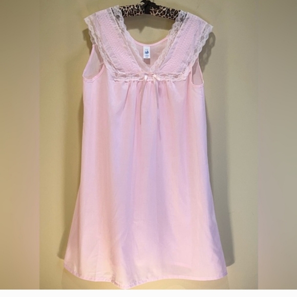 VTG 1970s Pink Summer V-neck Pintuck & Lace Bodice Short Nightgown by Katz USA - Picture 1 of 5
